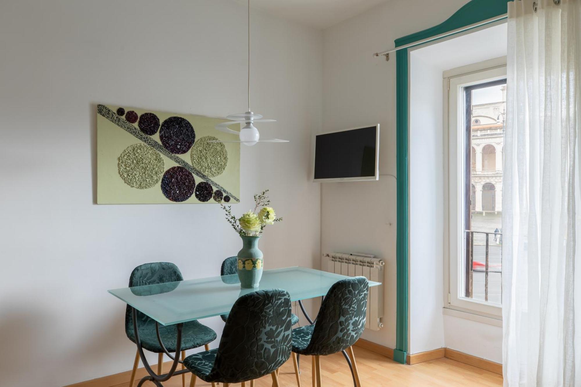 Iflat Cozy Flat With A View In San Giovanni * Roma